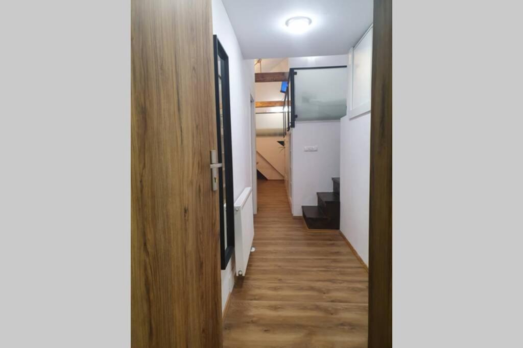 Koci Dom Loft Apartment Величка Екстериор снимка